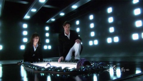 “Wait, I thought they were fighting against the robots? Where even are they? WHAT'S HAPPENING?!”